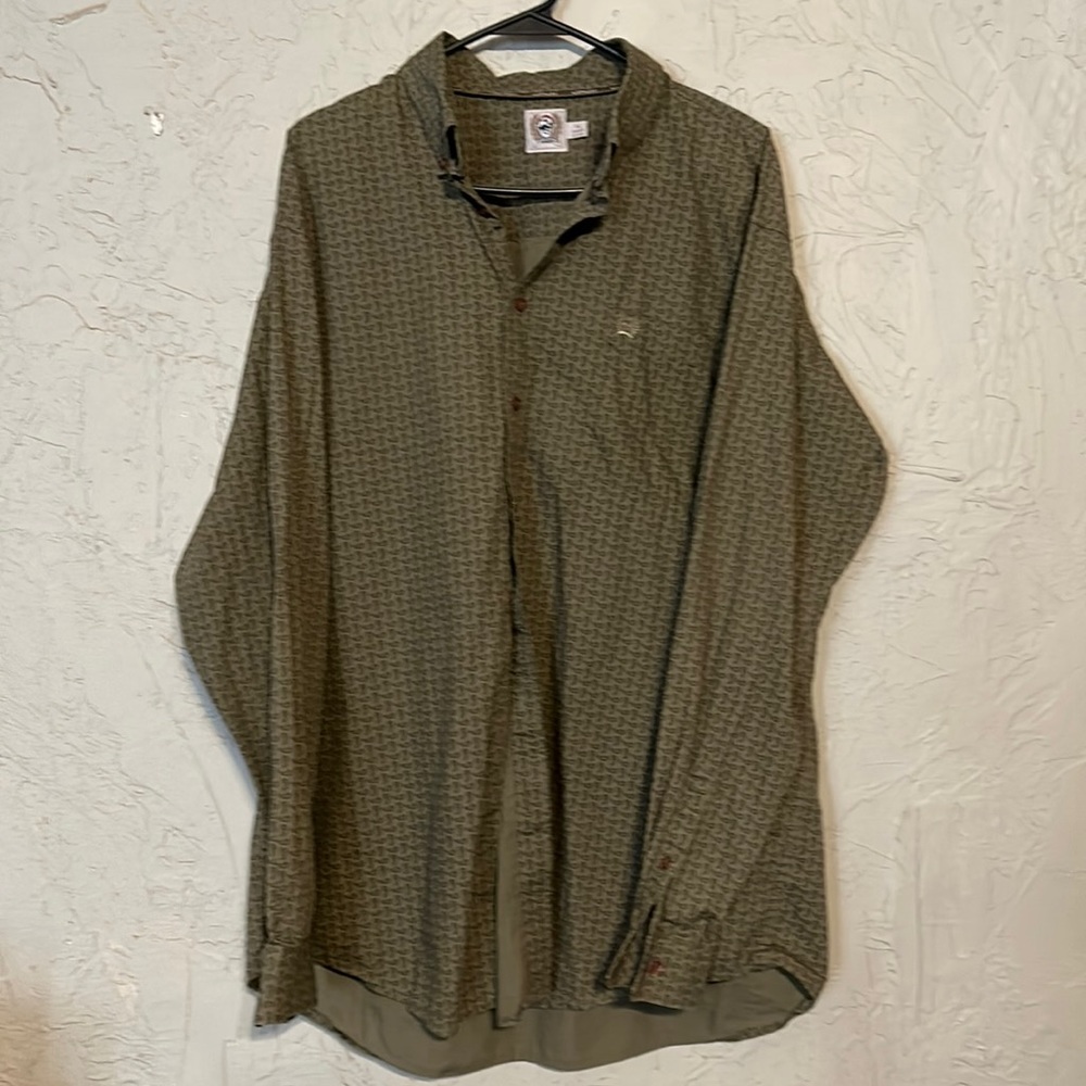 !!OFFERS WELCOMED!! Men’s XL long sleeve Cinch shirt Olive green like new